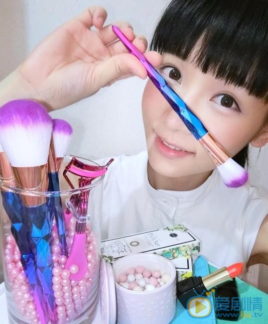 简淑儿代言照 简淑儿高清写真_简淑儿高清剧照