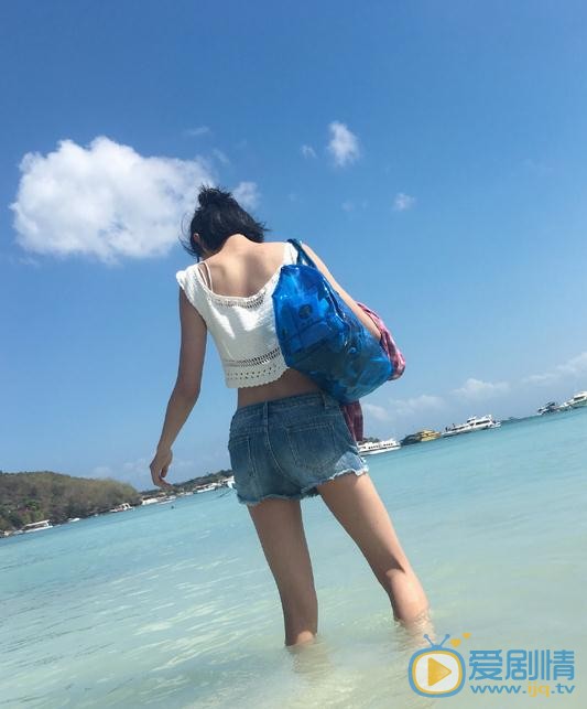姜依旅游照 姜依高清写真_姜依高清剧照