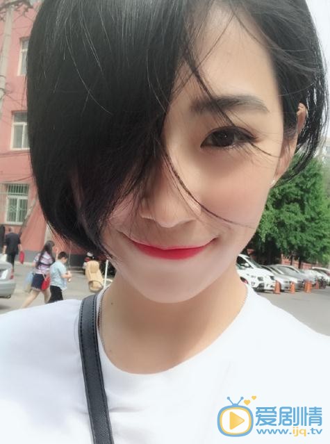 姜依生活照 姜依高清写真_姜依高清剧照