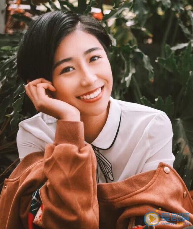 姜依短发帅气写真 姜依高清写真_姜依高清剧照