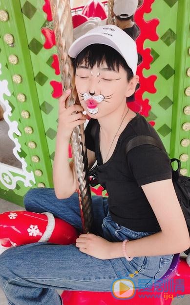 姜依可爱照 姜依高清写真_姜依高清剧照