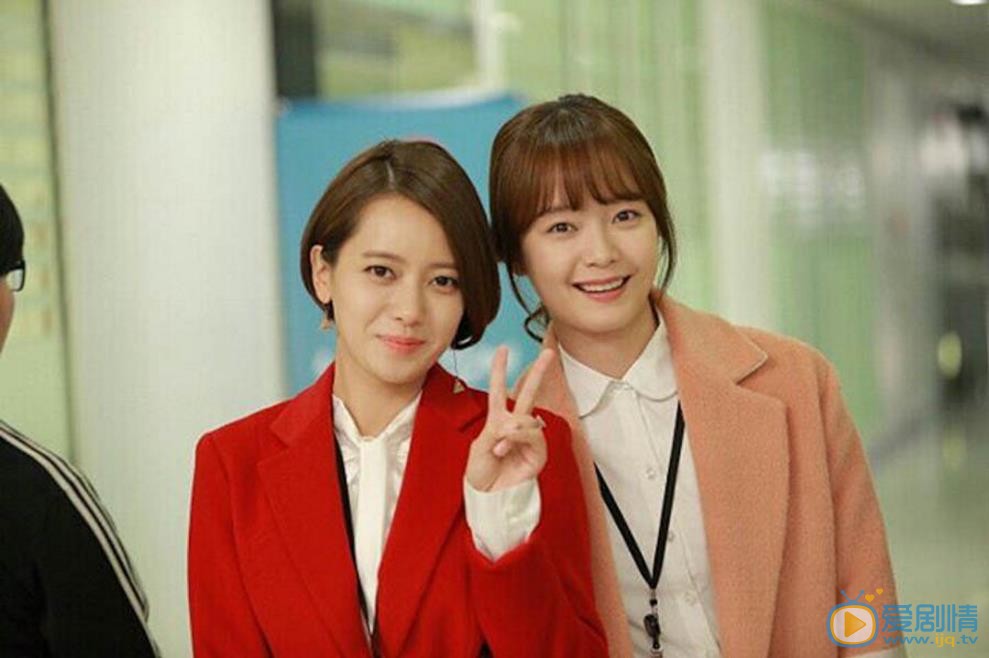 全昭旻与人合照 全昭旻高清写真_全昭旻高清剧照