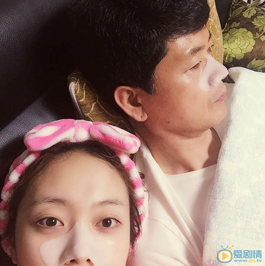 全昭旻与人合照 全昭旻高清写真_全昭旻高清剧照