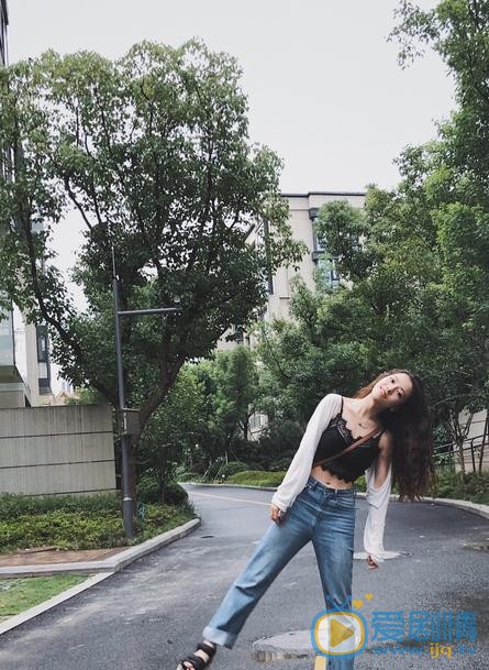 吴静怡生活照 吴静怡高清写真_吴静怡高清剧照