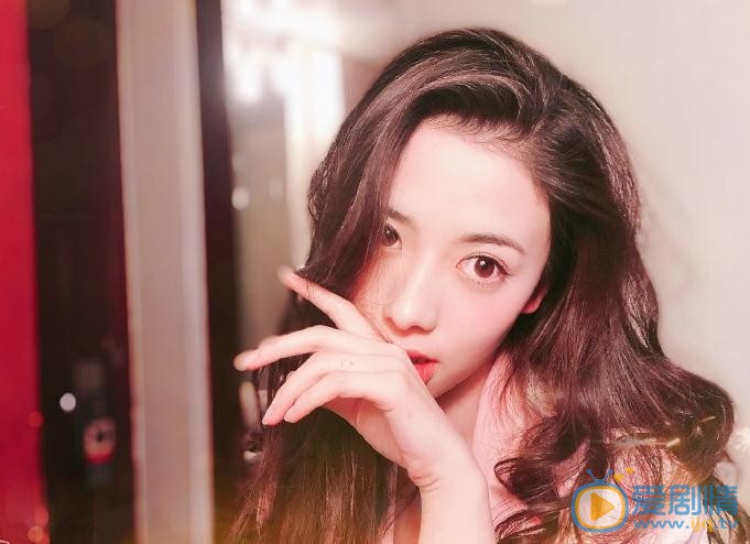 吴静怡气质写真 吴静怡高清写真_吴静怡高清剧照