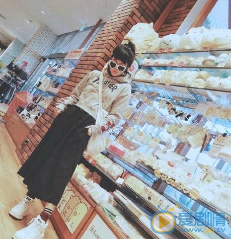 佐藤丽随性街拍 佐藤丽高清写真_佐藤丽高清剧照