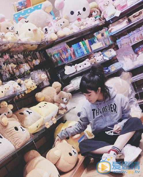 佐藤丽随性街拍 佐藤丽高清写真_佐藤丽高清剧照