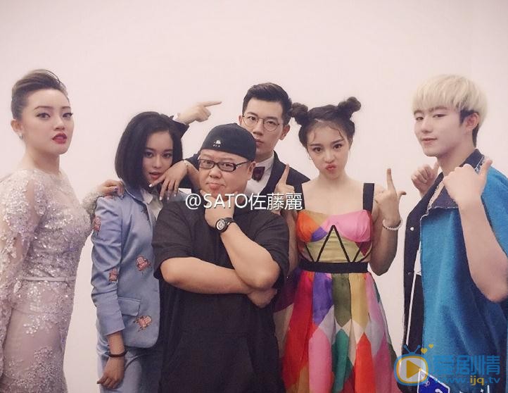 佐藤丽与人合照 佐藤丽高清写真_佐藤丽高清剧照