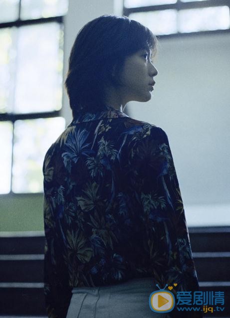 姜卓君秋日写真 姜卓君高清写真_姜卓君高清剧照