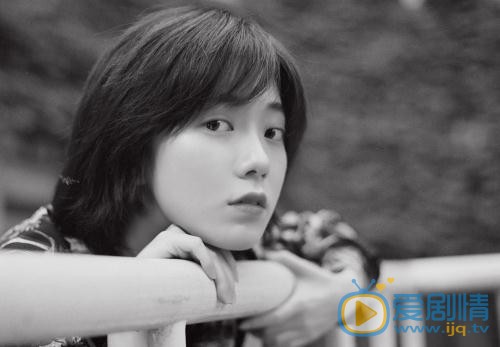 姜卓君秋日写真 姜卓君高清写真_姜卓君高清剧照