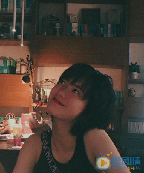 姜卓君文艺范写真 姜卓君高清写真_姜卓君高清剧照