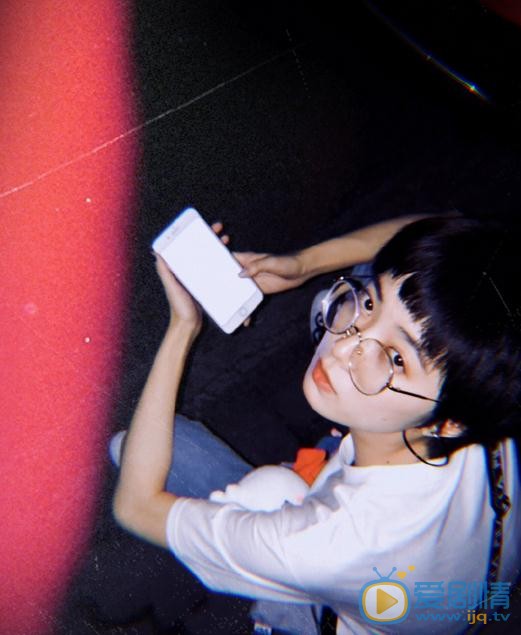 姜卓君文艺范写真 姜卓君高清写真_姜卓君高清剧照