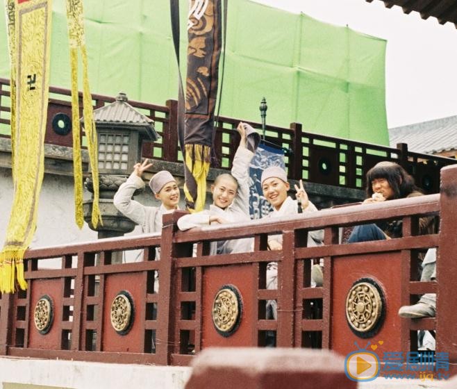 姜卓君片场照 姜卓君高清写真_姜卓君高清剧照