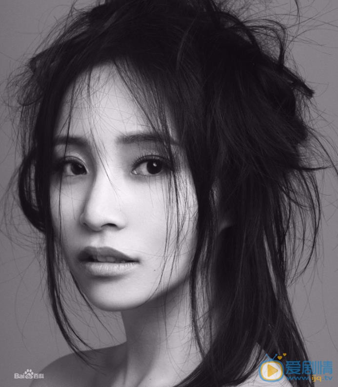 杨凯淳黑白写真 杨凯淳高清写真_杨凯淳高清剧照