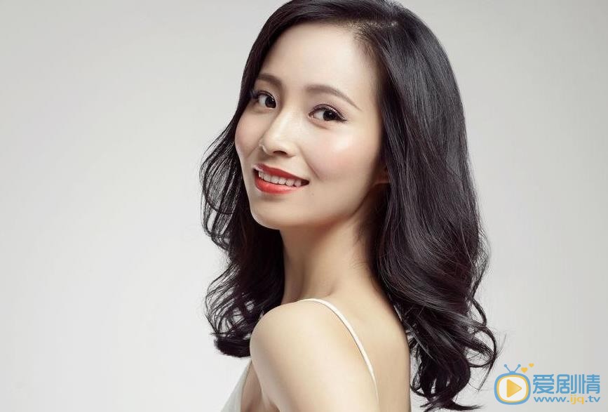 杨凯淳气质写真 杨凯淳高清写真_杨凯淳高清剧照