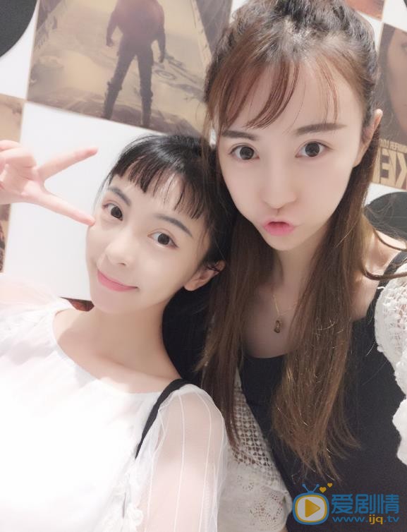 刘嘉格姐妹生活照 刘嘉格高清写真_刘嘉格高清剧照
