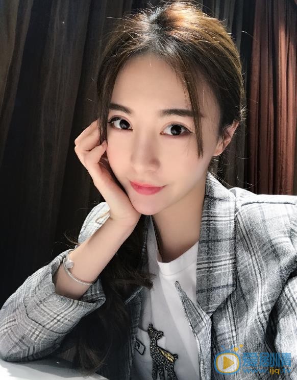 刘嘉格素颜照 刘嘉格高清写真_刘嘉格高清剧照