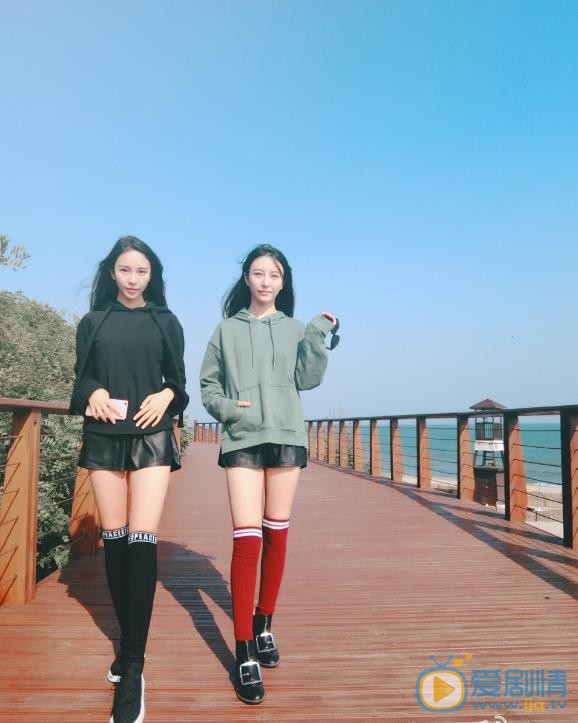 刘嘉格姐妹生活照 刘嘉格高清写真_刘嘉格高清剧照