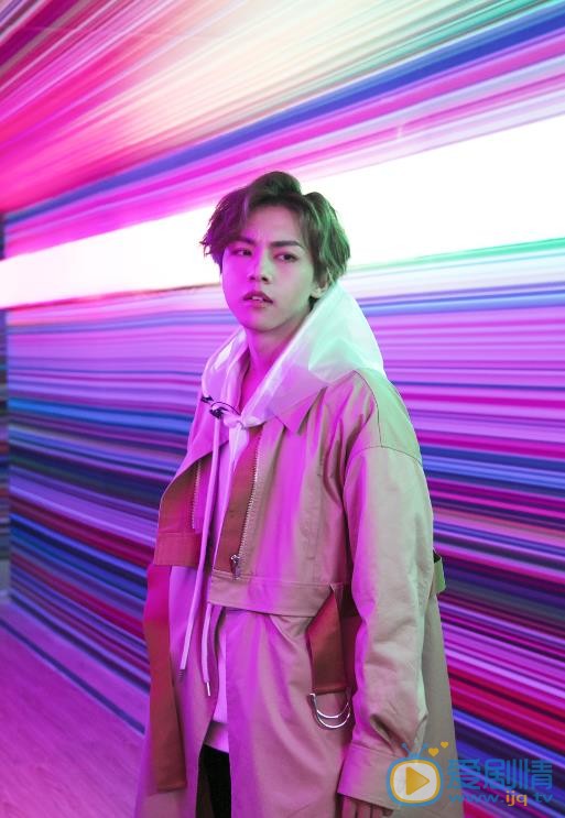 周锐帅气写真 周锐高清写真_周锐高清剧照