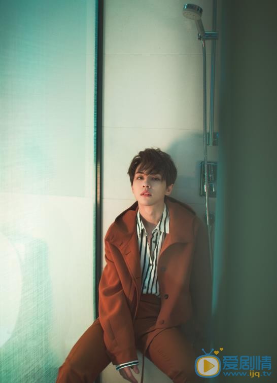 周锐盛世美颜写真 周锐高清写真_周锐高清剧照