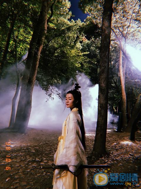 赵闪闪片场照 赵闪闪高清写真_赵闪闪高清剧照