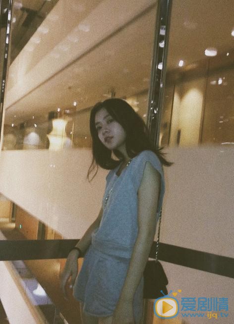 赵闪闪街拍写真 赵闪闪高清写真_赵闪闪高清剧照