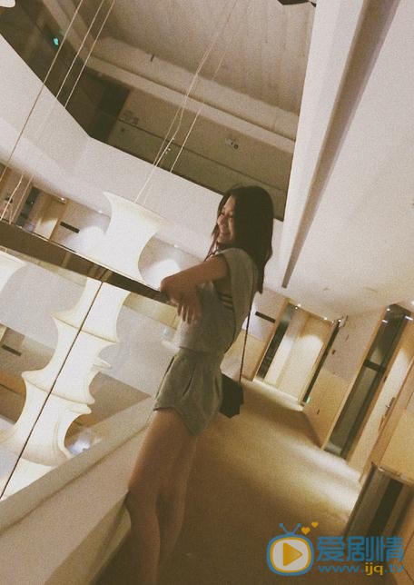 赵闪闪街拍写真 赵闪闪高清写真_赵闪闪高清剧照