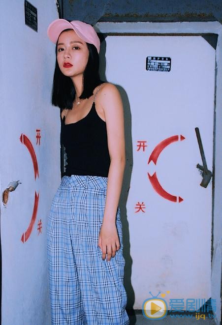 赵闪闪帽子写真 赵闪闪高清写真_赵闪闪高清剧照