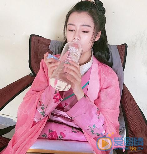赵闪闪片场照 赵闪闪高清写真_赵闪闪高清剧照