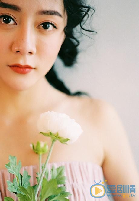 赵闪闪白色写真 赵闪闪高清写真_赵闪闪高清剧照