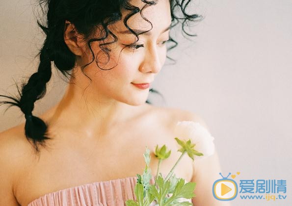 赵闪闪白色写真 赵闪闪高清写真_赵闪闪高清剧照