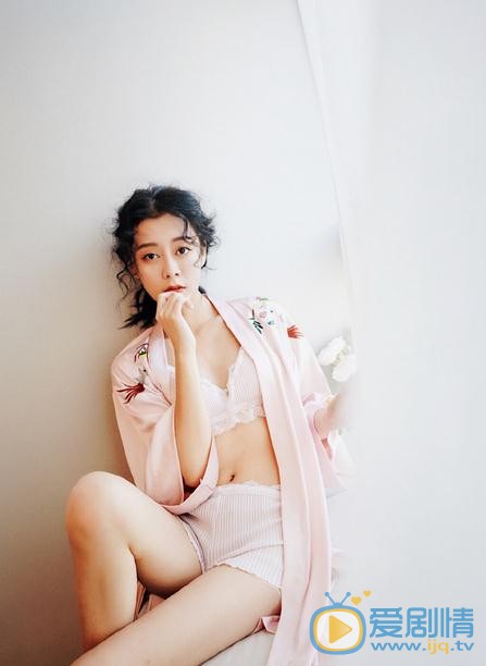 赵闪闪白色写真 赵闪闪高清写真_赵闪闪高清剧照
