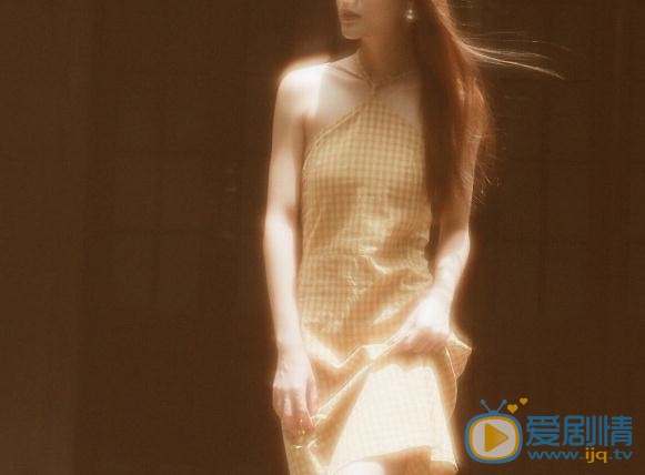 赵闪闪绿色写真 赵闪闪高清写真_赵闪闪高清剧照