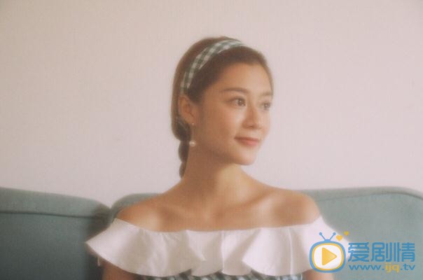 赵闪闪绿色写真 赵闪闪高清写真_赵闪闪高清剧照