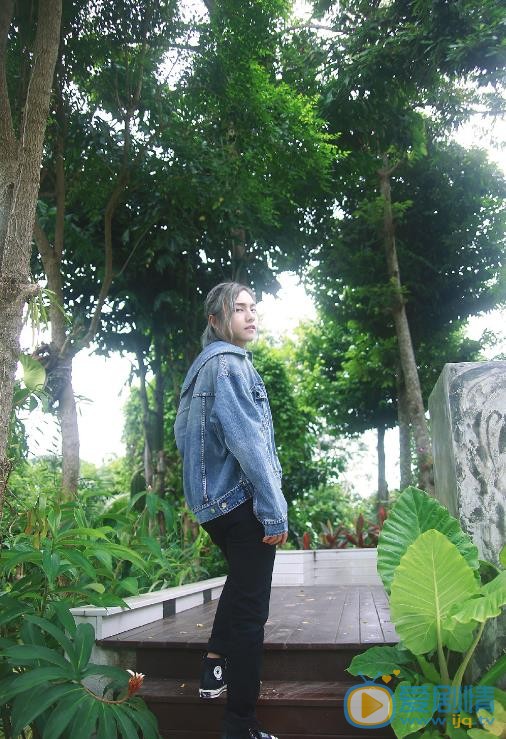 周锐可爱写真 周锐高清写真_周锐高清剧照