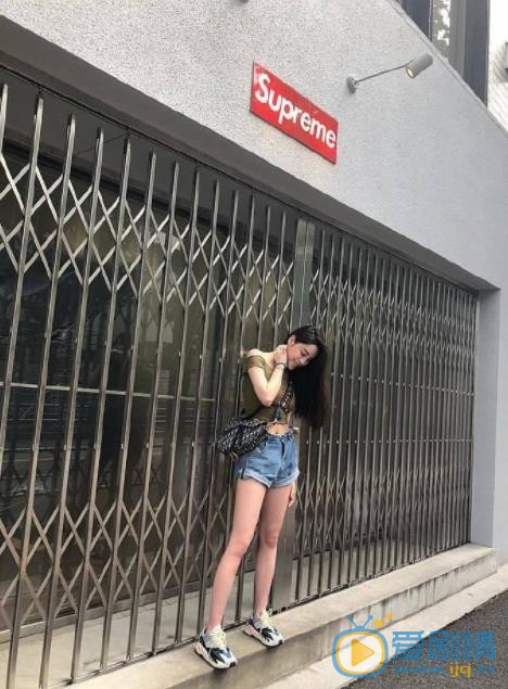 欧阳妮妮街拍写真 欧阳妮妮高清写真_欧阳妮妮高清剧照