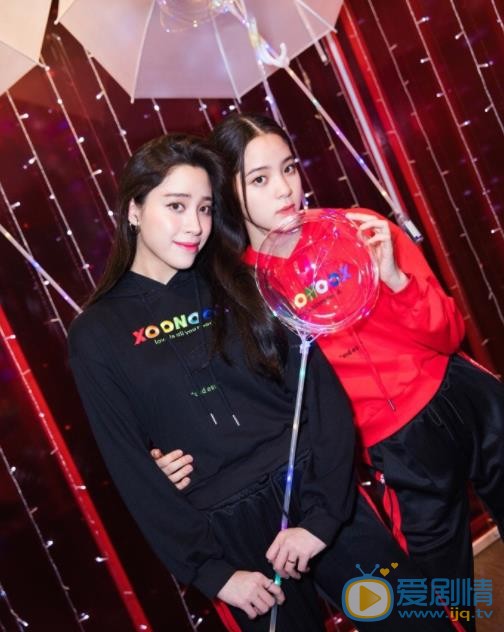 欧阳妮妮姐妹花照 欧阳妮妮高清写真_欧阳妮妮高清剧照