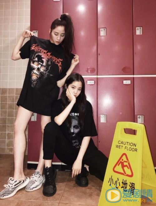 欧阳妮妮姐妹花照 欧阳妮妮高清写真_欧阳妮妮高清剧照