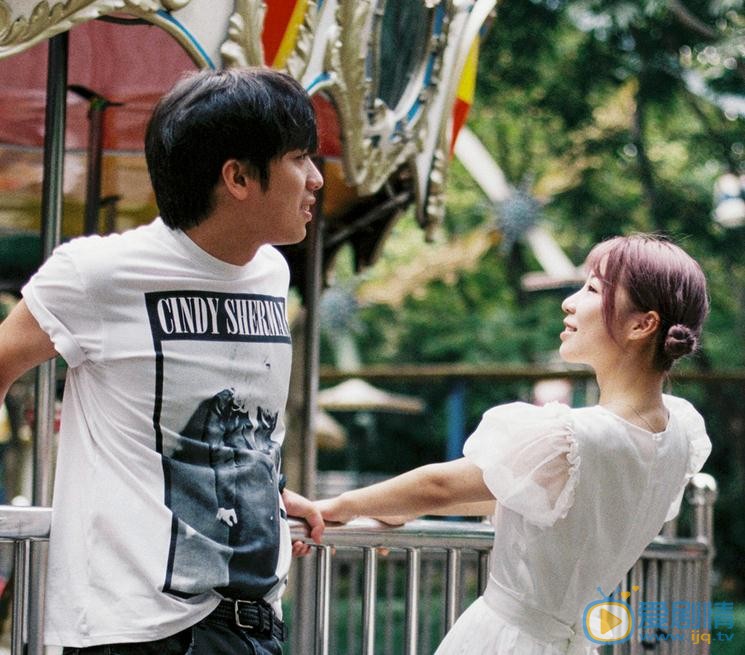 许瑞航情侣写真 许瑞航高清写真_许瑞航高清剧照
