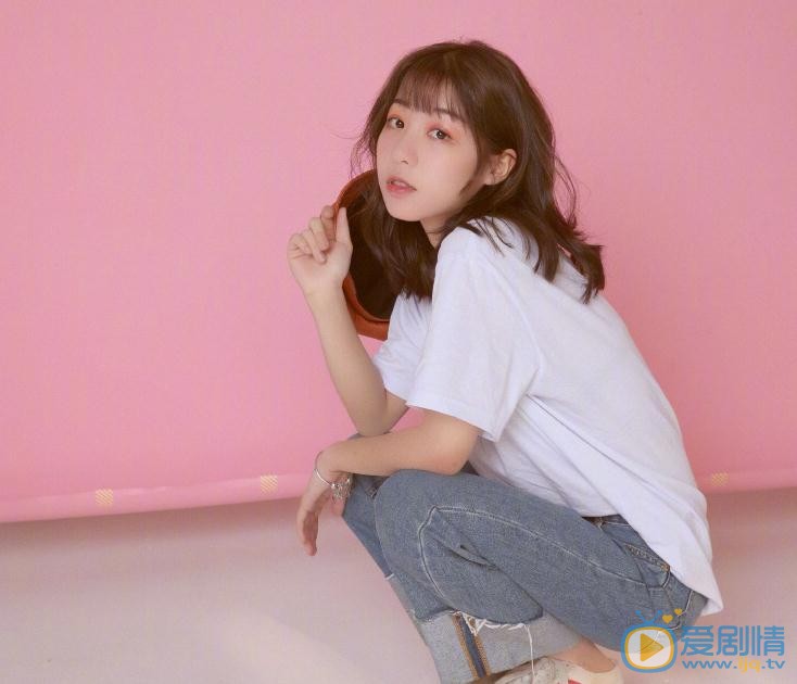 许瑞航绿色写真 许瑞航高清写真_许瑞航高清剧照