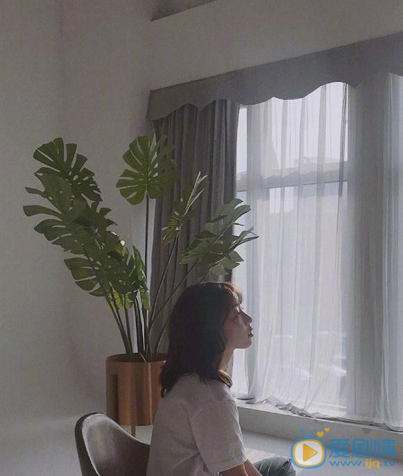 许瑞航绿色写真 许瑞航高清写真_许瑞航高清剧照