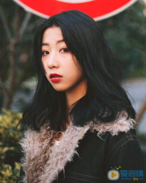 许瑞航冬日写真 许瑞航高清写真_许瑞航高清剧照