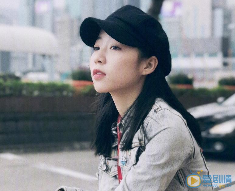 许瑞航街拍写真 许瑞航高清写真_许瑞航高清剧照