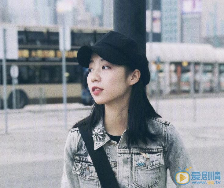 许瑞航街拍写真 许瑞航高清写真_许瑞航高清剧照