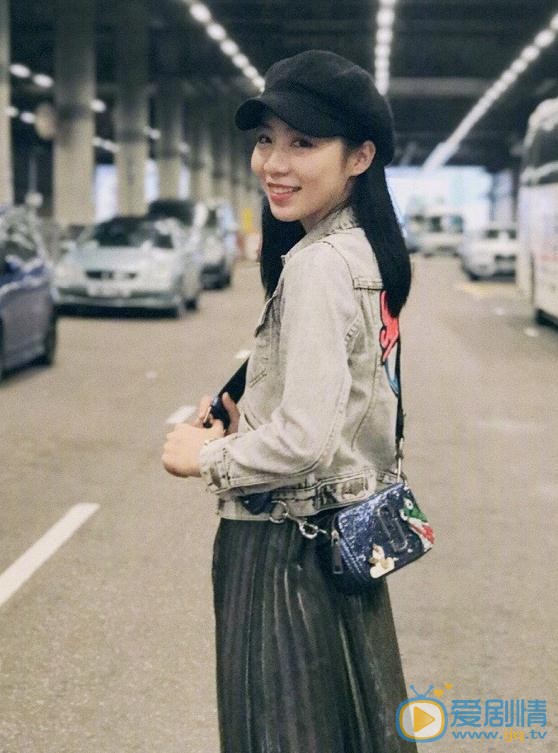 许瑞航街拍写真 许瑞航高清写真_许瑞航高清剧照