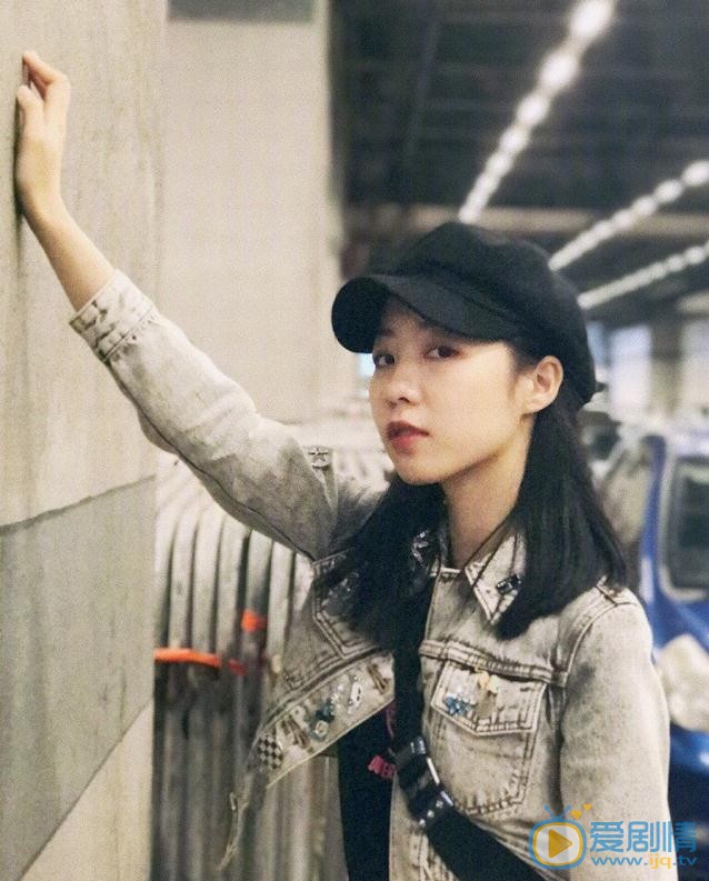 许瑞航街拍写真 许瑞航高清写真_许瑞航高清剧照