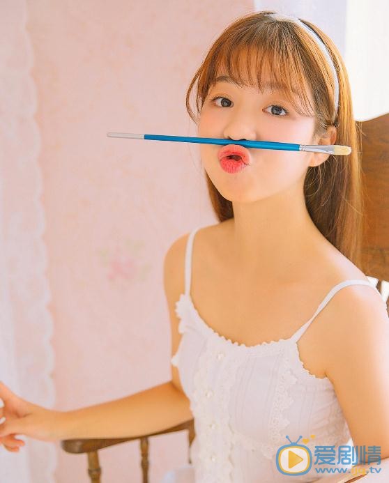 许瑞航可爱写真 许瑞航高清写真_许瑞航高清剧照