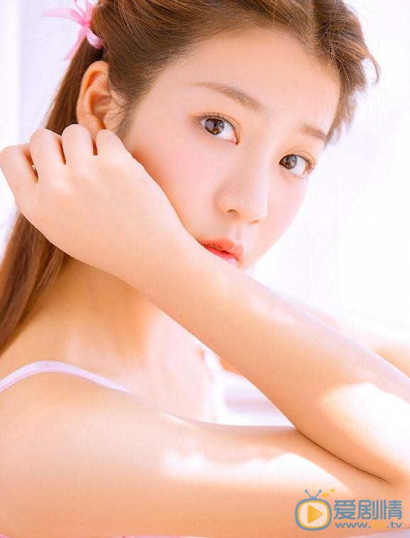 许瑞航可爱写真 许瑞航高清写真_许瑞航高清剧照