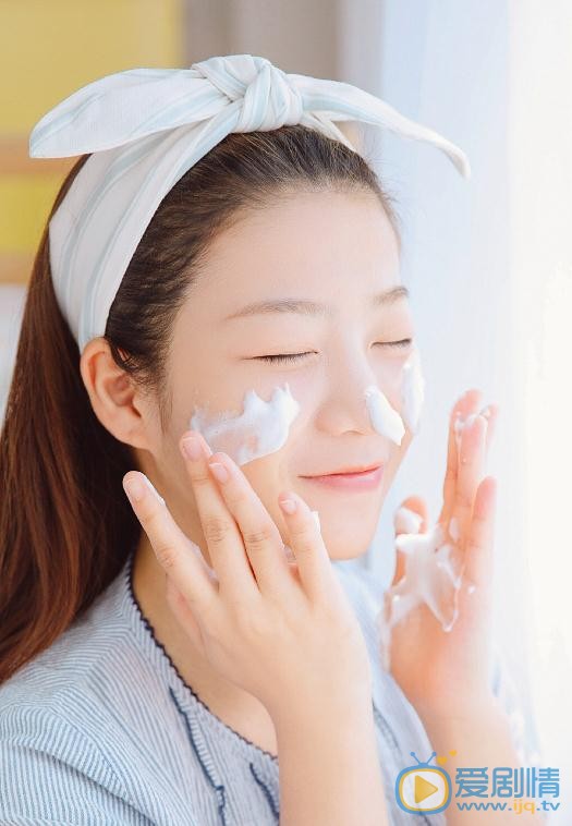 许瑞航可爱写真 许瑞航高清写真_许瑞航高清剧照