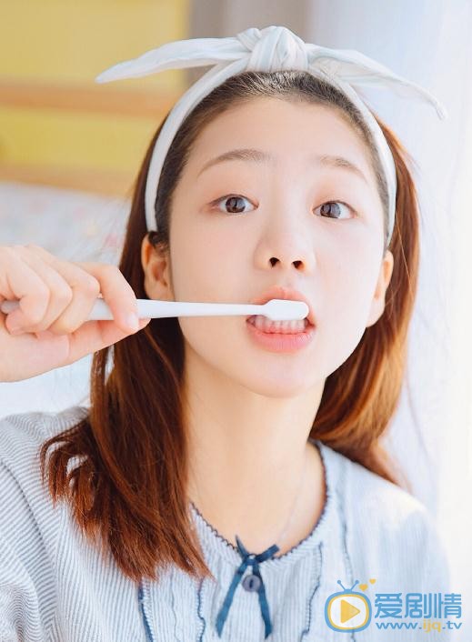 许瑞航可爱写真 许瑞航高清写真_许瑞航高清剧照